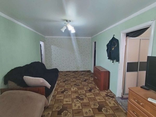 3-к квартира, 42 кв.м.