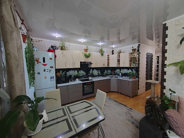 2-к квартира, 53 кв.м.