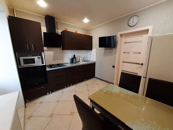 2-к квартира, 60 кв.м., Центр, Октябрьская улица, 24