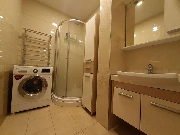 2-к квартира, 60 кв.м.