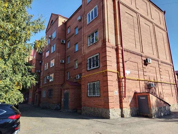 2-к квартира, 54 кв.м., 3й Микрорайон, 3-й мкр, 1кВ