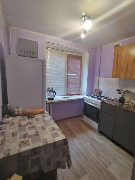 3-к квартира, 42 кв.м., Центр, Рожкова улица, 36