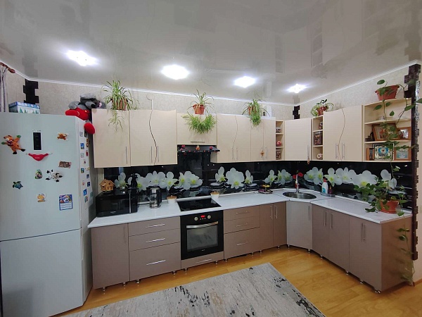 2-к квартира, 53 кв.м.